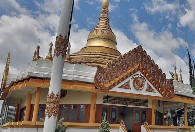 Paṭirūpaka Shwedagon Pagoda