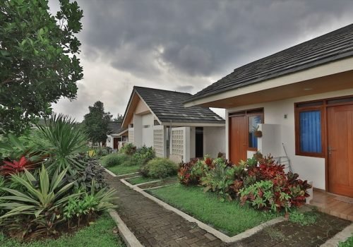 Kuti Bhāvanā Sala untuk pria